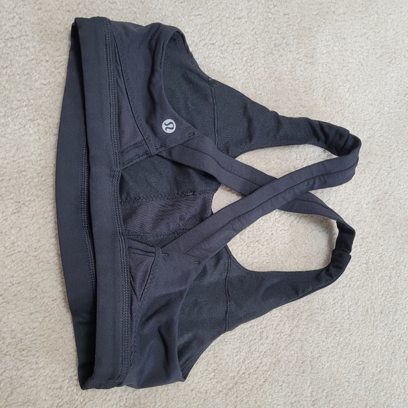 Lululemon sports bra - Picture 2 of 2